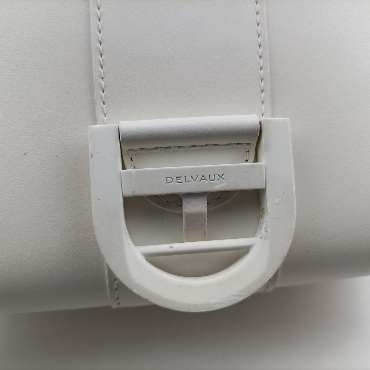Pre-owned Delvaux Brillant White Leather  handbag | stylenewstar