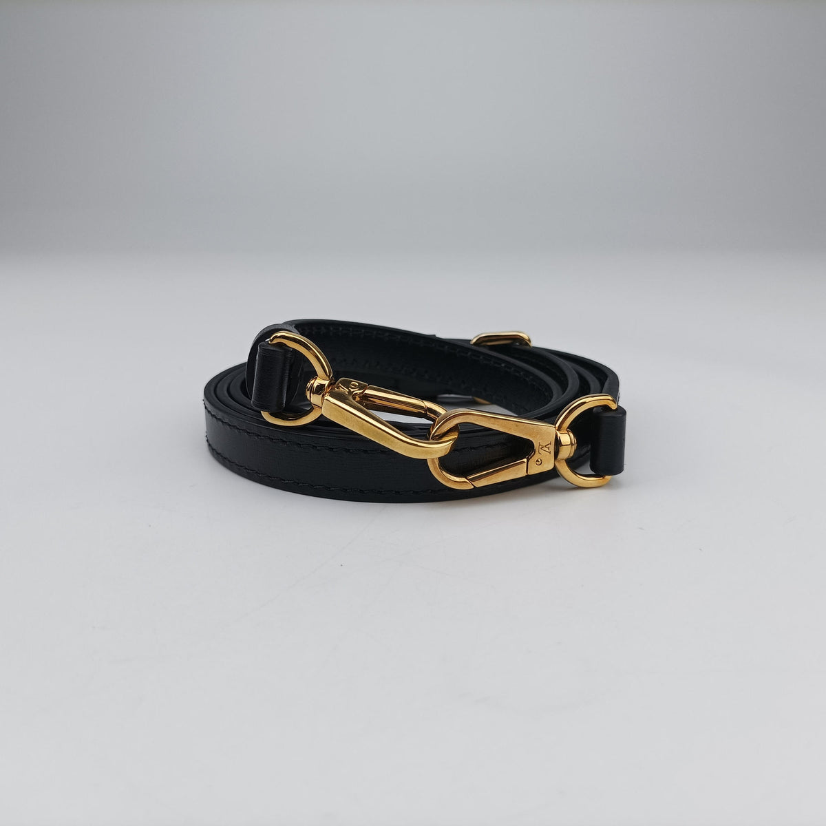 Pre-owned Louis Vuitton Cannes Brown × Black Monogram Reverse M43986 shoulderbag | stylenewstar
