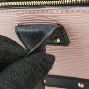 Vintage Louis Vuitton Trunk clutch Pink×Black Leather×Epi M53191 shoulderbag | stylenewstar