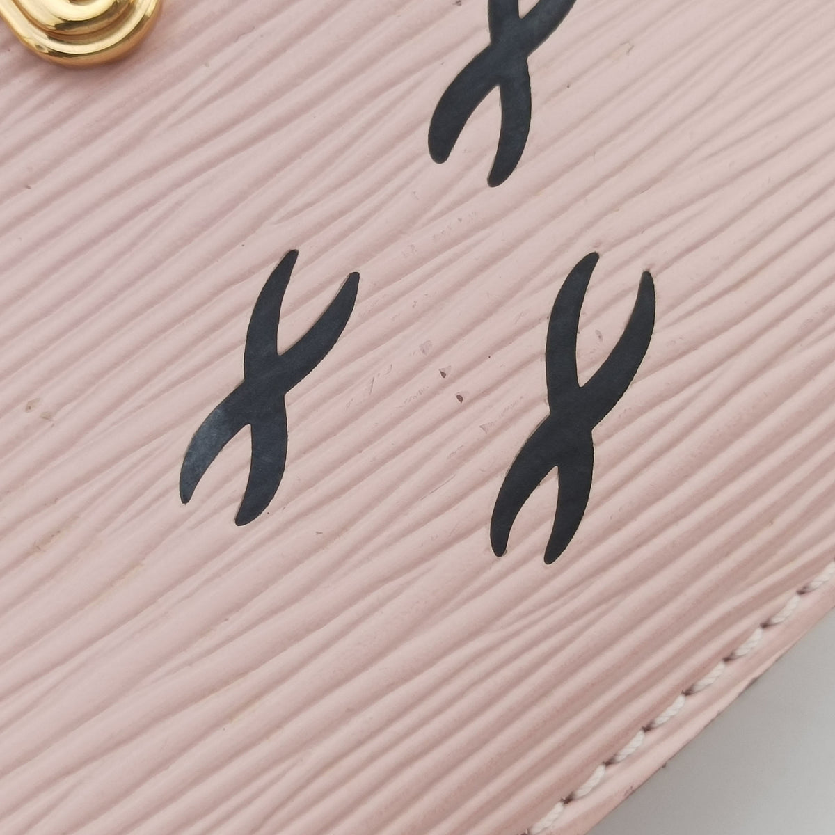 Vintage Louis Vuitton Trunk clutch Pink×Black Leather×Epi M53191 shoulderbag | stylenewstar