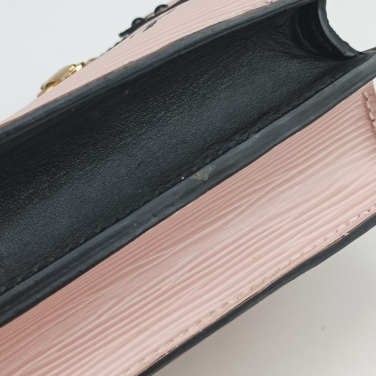 Vintage Louis Vuitton Trunk clutch Pink×Black Leather×Epi M53191 shoulderbag | stylenewstar