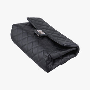 Secondhand Chanel Matelasse 2.55 Black pebbled U48753 bum bag/waist bag | stylenewstar
