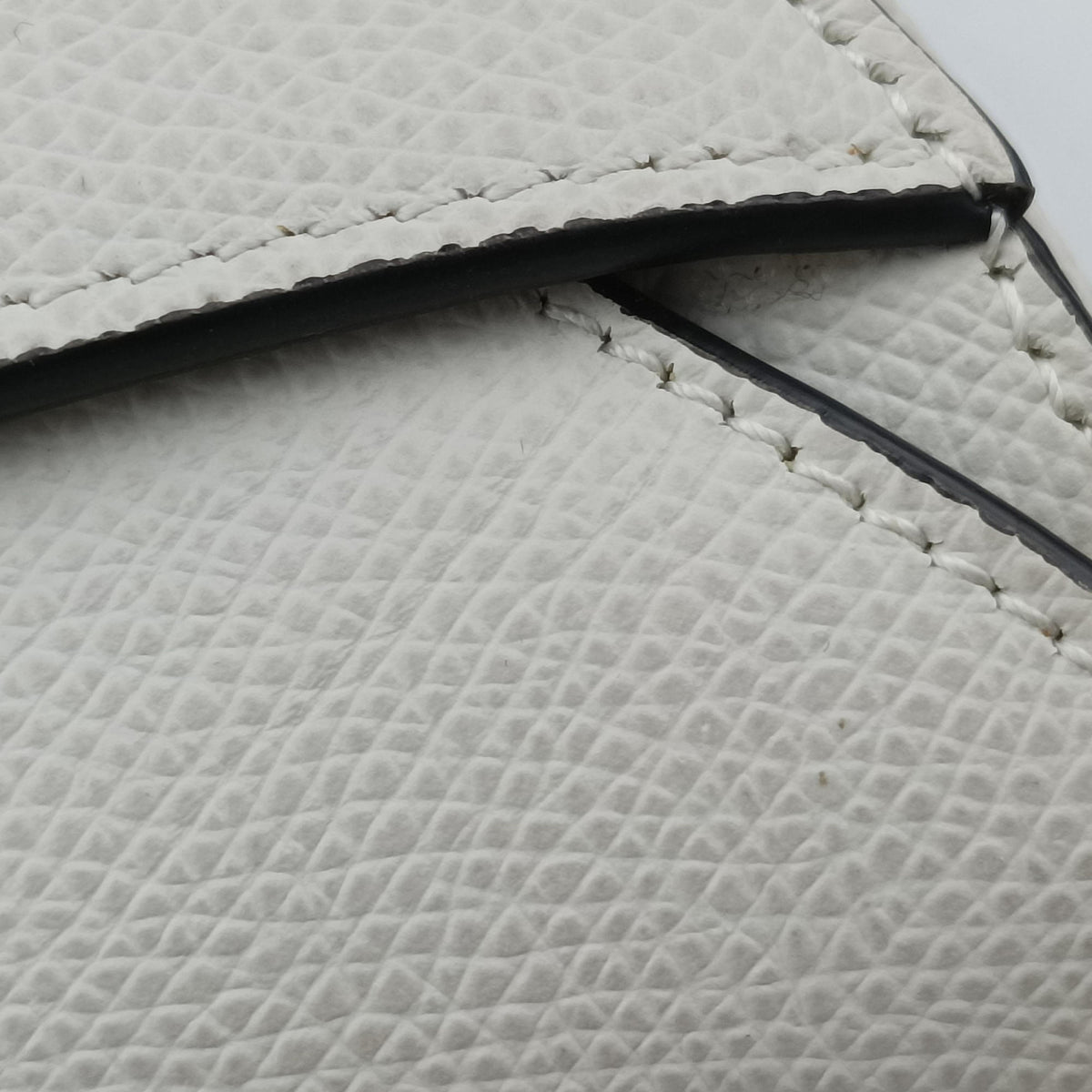 Pre-owned Christian Dior Saddle White Leather  handbag | stylenewstar