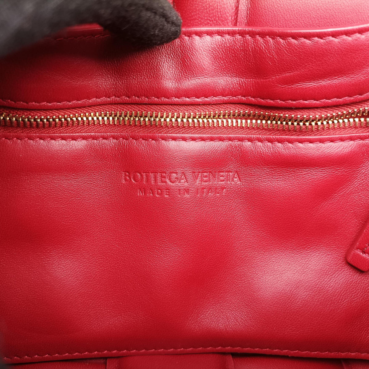 Secondhand Bottega Veneta Padded CASSETTE Red lambskin  shoulderbag | stylenewstar