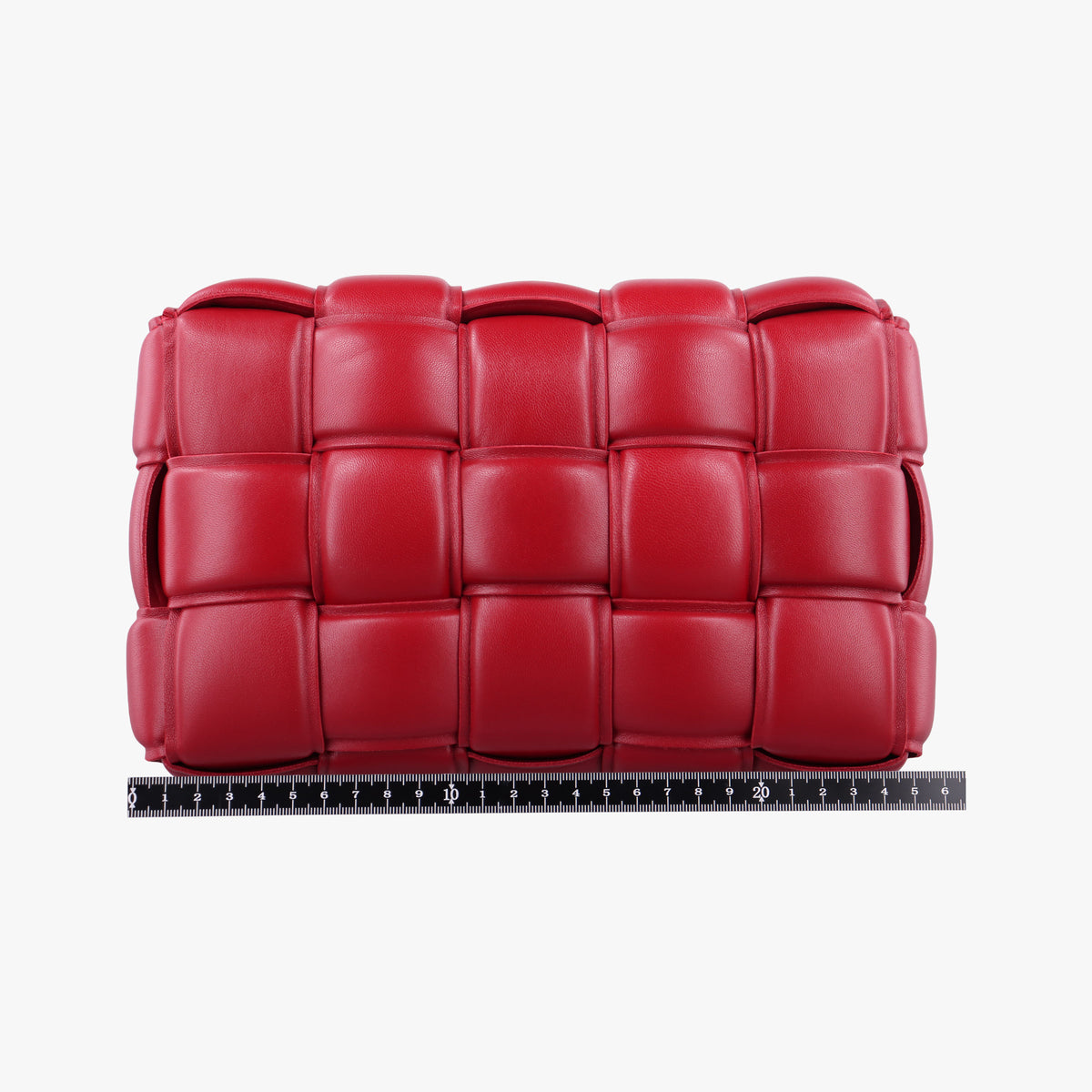 Secondhand Bottega Veneta Padded CASSETTE Red lambskin  shoulderbag | stylenewstar