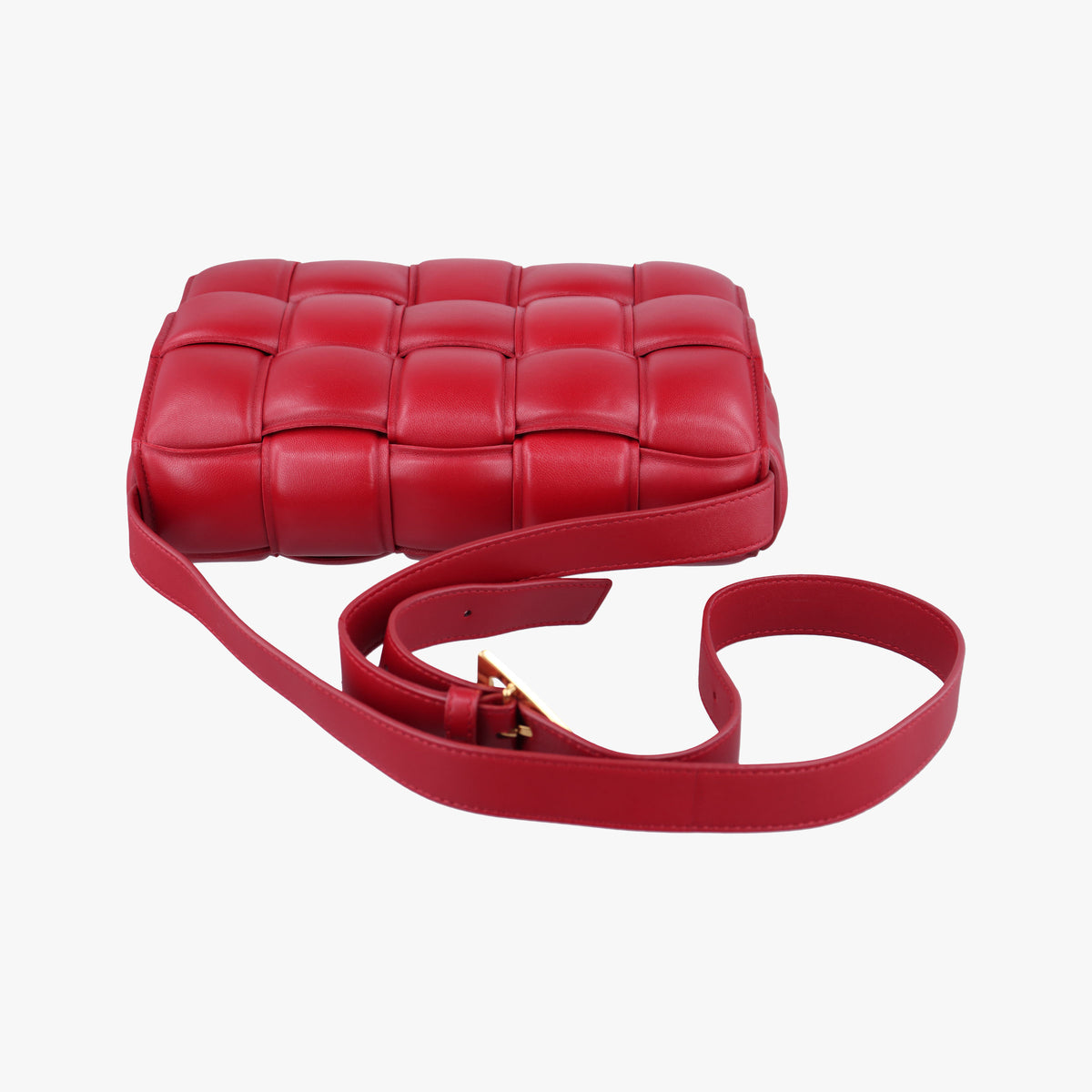 Secondhand Bottega Veneta Padded CASSETTE Red lambskin  shoulderbag | stylenewstar
