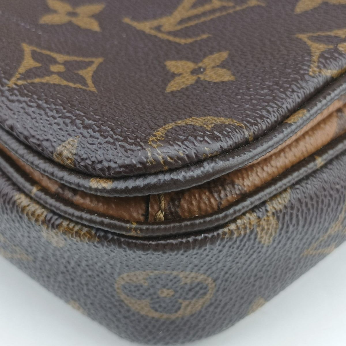 Pre-owned Louis Vuitton Pochette Metis MM Brown Monogram Reverse canvas M44876 shoulderbag | stylenewstar