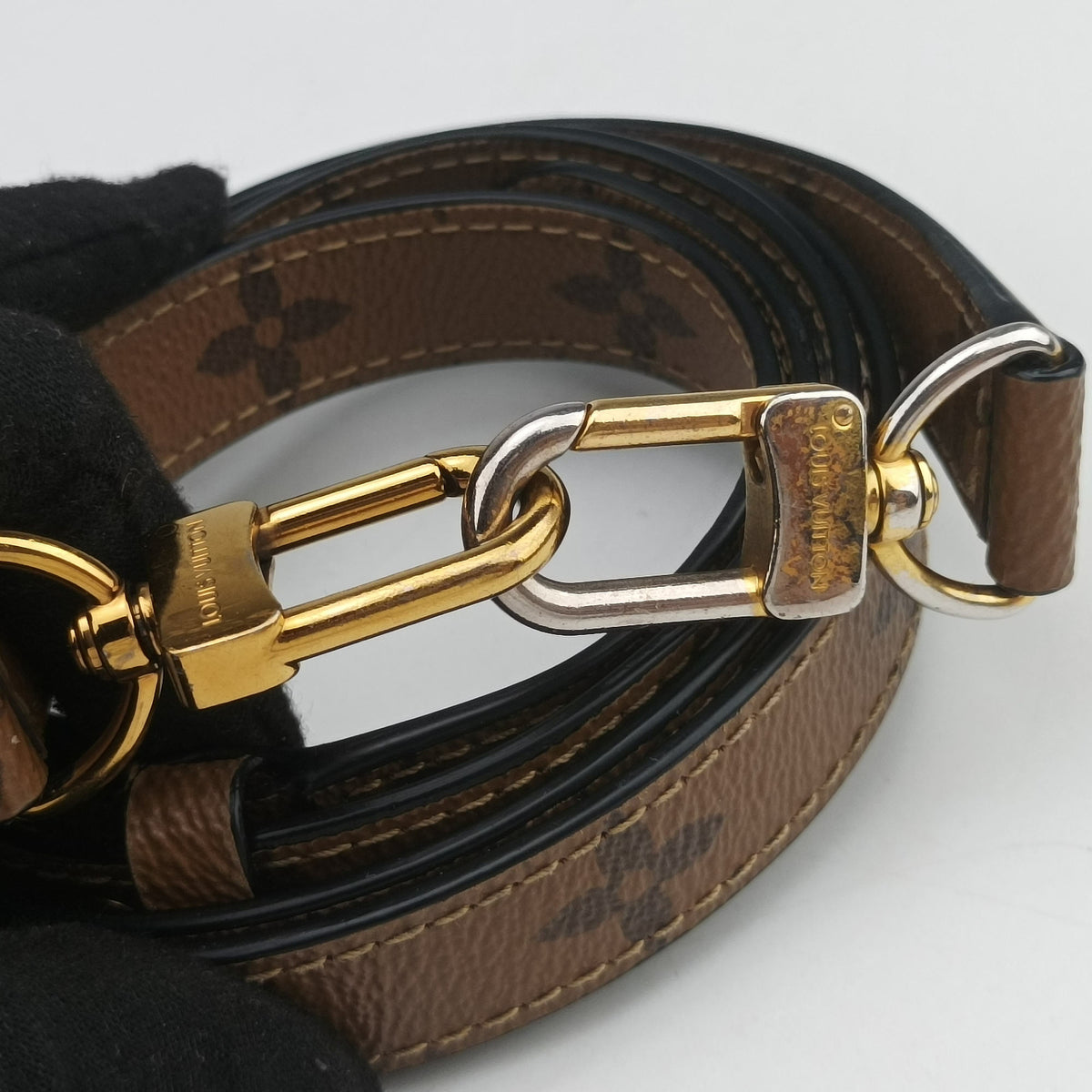 Pre-owned Louis Vuitton Pochette Metis MM Brown Monogram Reverse canvas M44876 shoulderbag | stylenewstar