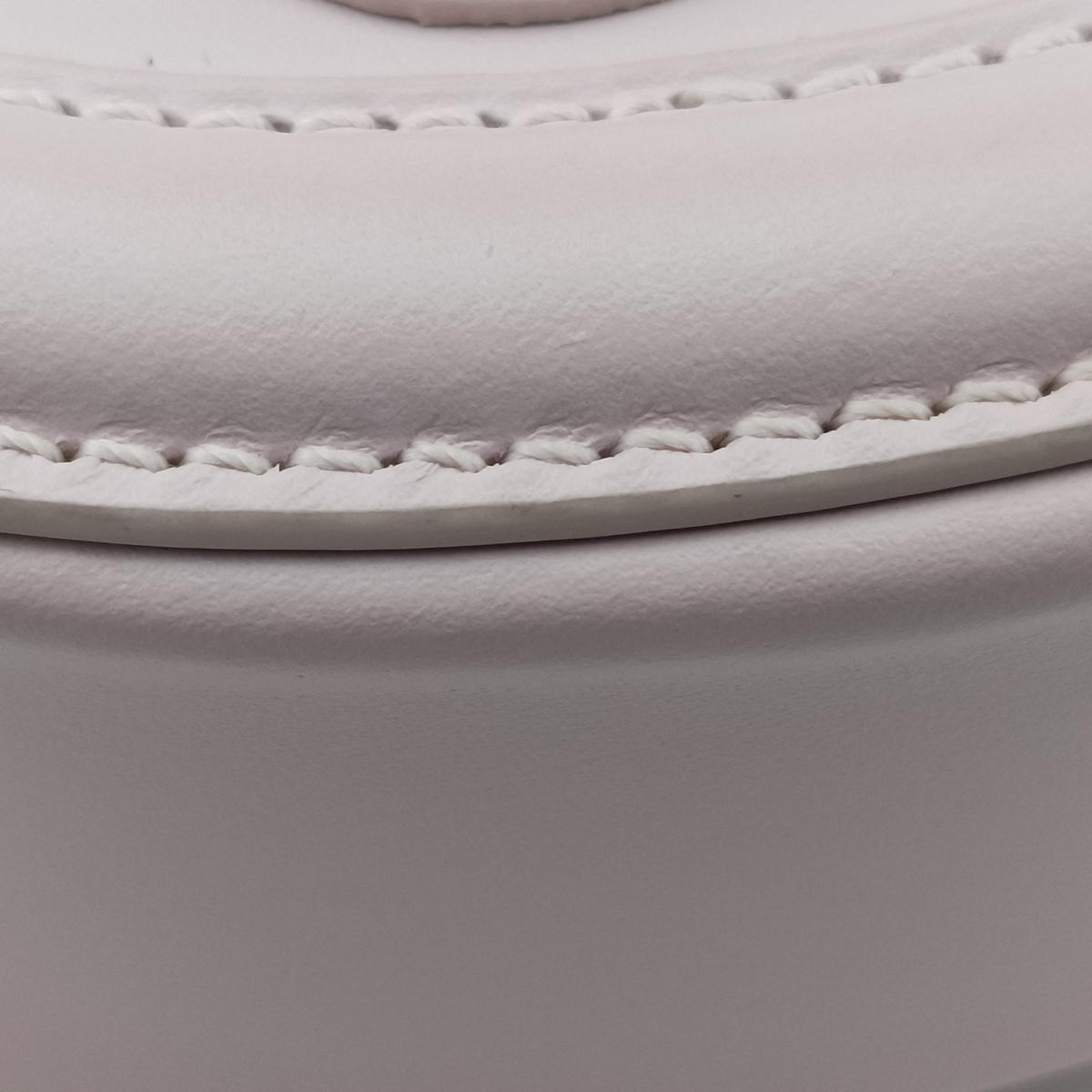 Pre-owned Celine Oval Purse Cuir Triomphe Pink Leather  shoulderbag | stylenewstar