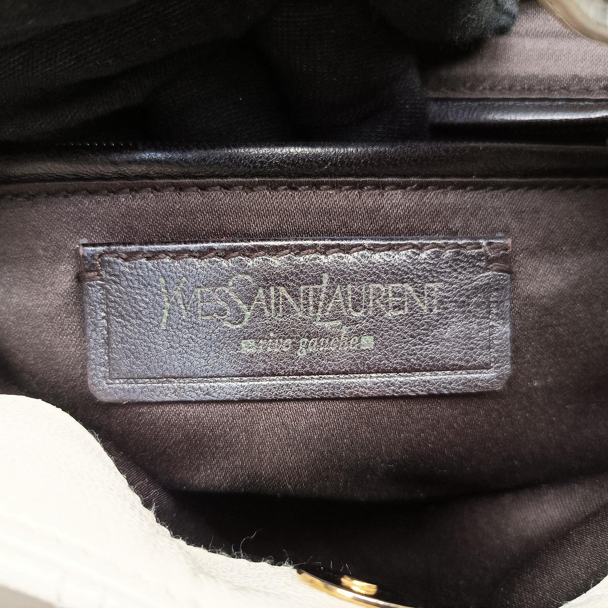 Pre-owned Yves Saint Laurent Saharienne White Leather 139268 shoulderbag | stylenewstar