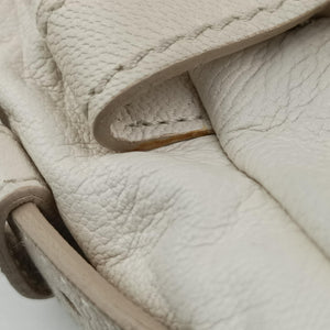 Pre-owned Yves Saint Laurent Saharienne White Leather 139268 shoulderbag | stylenewstar
