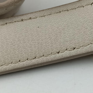 Pre-owned Yves Saint Laurent Saharienne White Leather 139268 shoulderbag | stylenewstar
