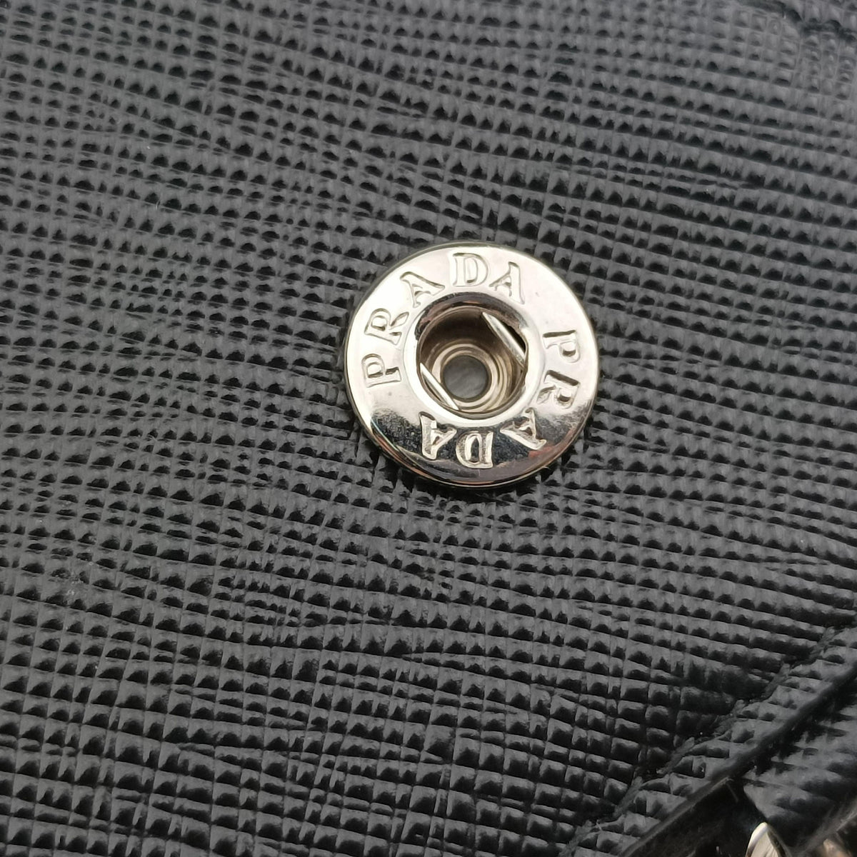 Secondhand Prada Triangle Logo Mini Black SAFFIANO Leather 1NR015 shoulderbag | stylenewstar