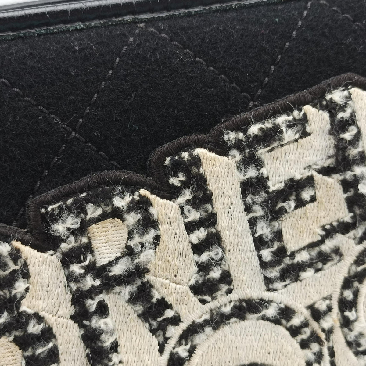 Vintage Chanel GABRIELLE  print Black Suede ×Leather  shoulderbag | stylenewstar