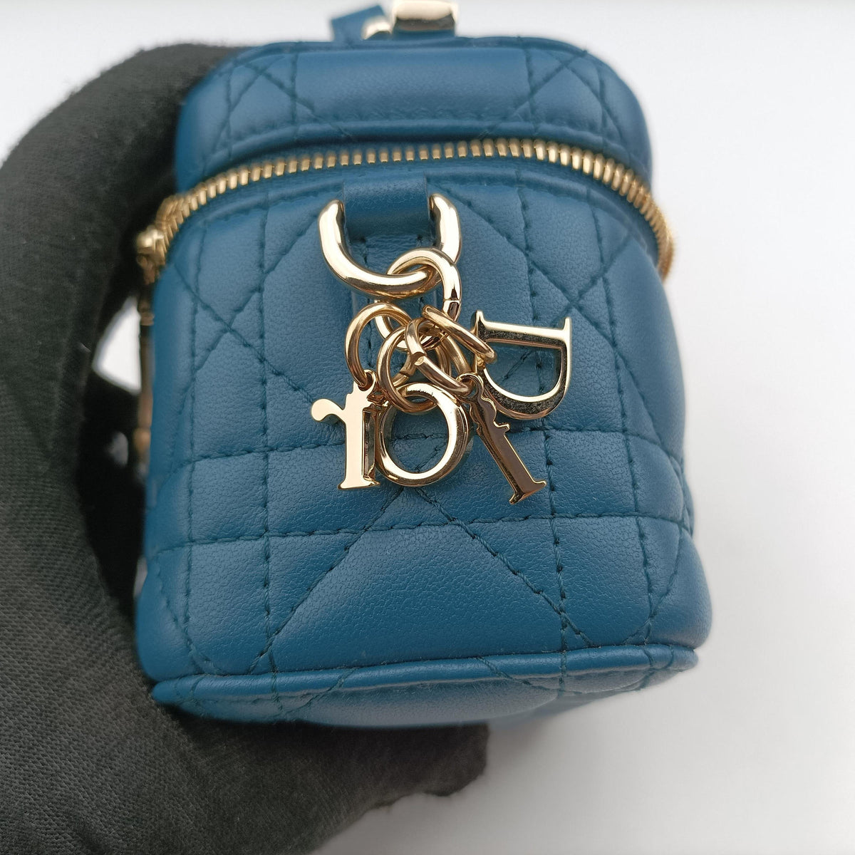 Secondhand Christian Dior Lady Dior micro vanity Blue lambskin  shoulderbag | stylenewstar