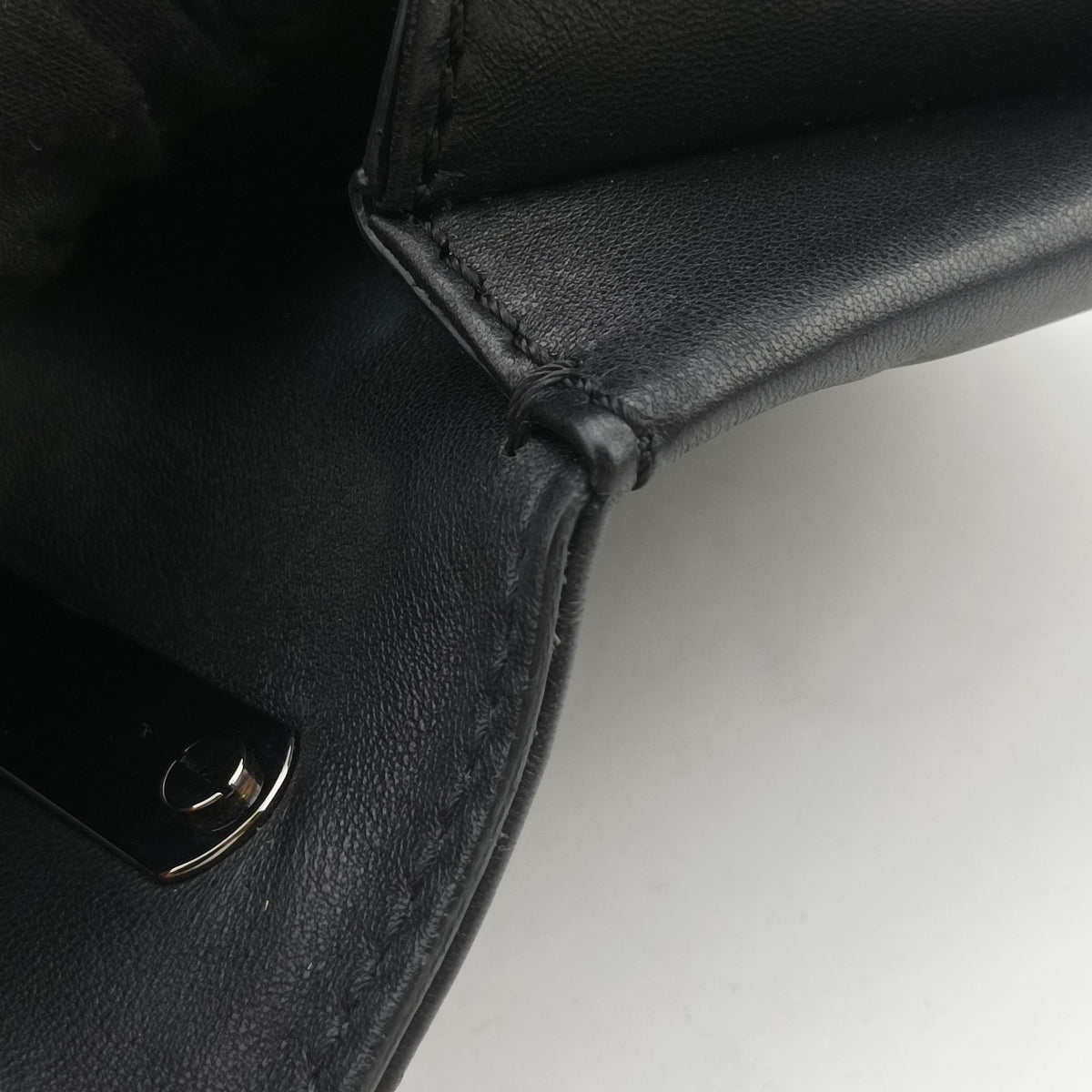 Vintage Valentino Rockstud Va Va Voom Black Leather  shoulderbag | stylenewstar