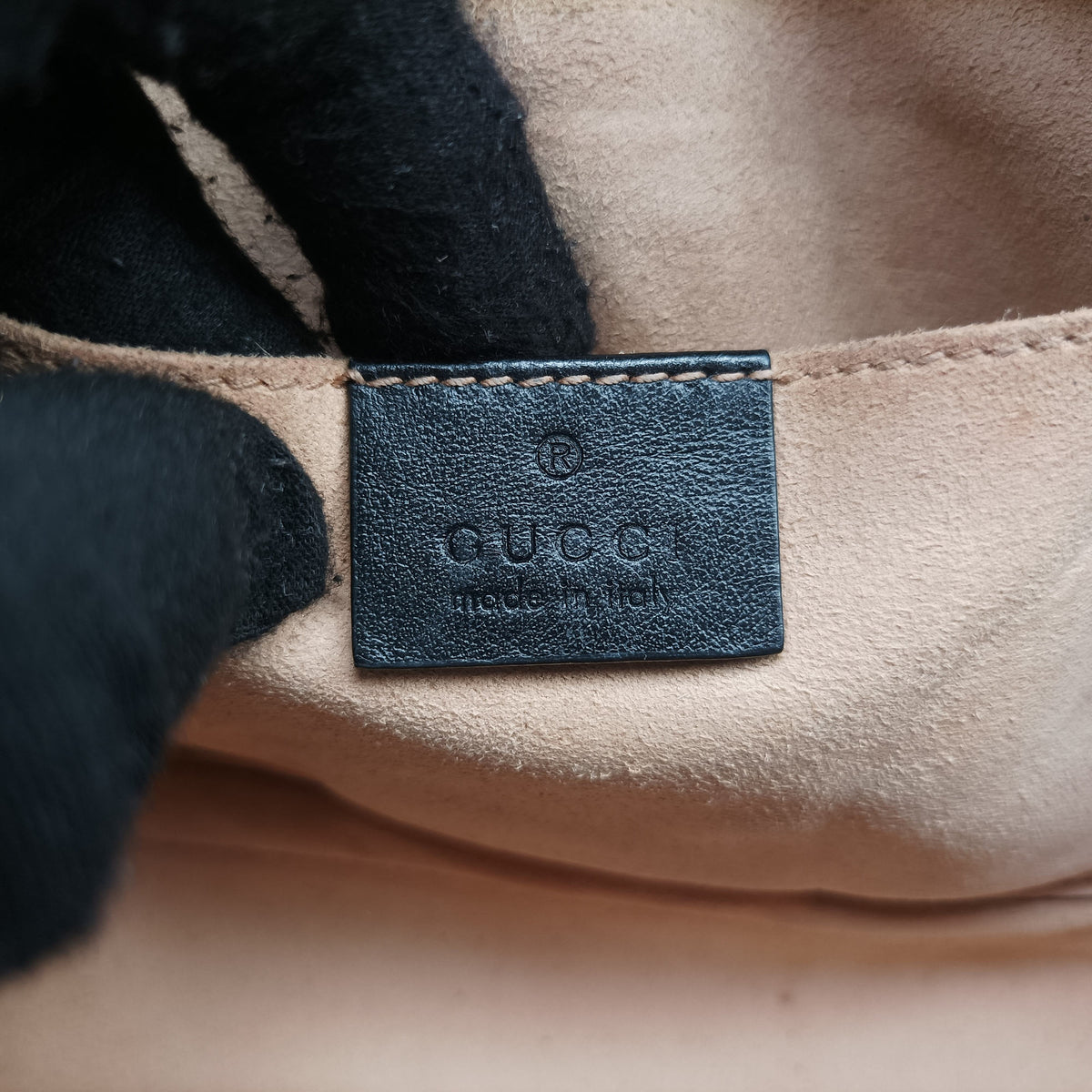 Pre-owned Gucci GG Marmont Black Leather 447632 shoulderbag | stylenewstar