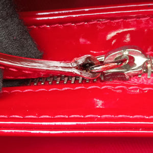 Secondhand Chanel Mademoiselle Bowling Red Patent A50557 shoulderbag | stylenewstar