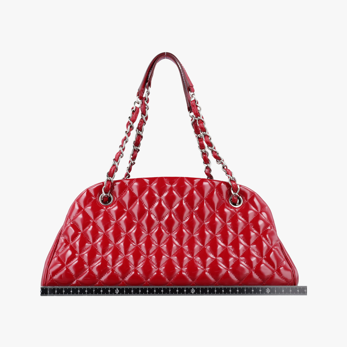 Secondhand Chanel Mademoiselle Bowling Red Patent A50557 shoulderbag | stylenewstar