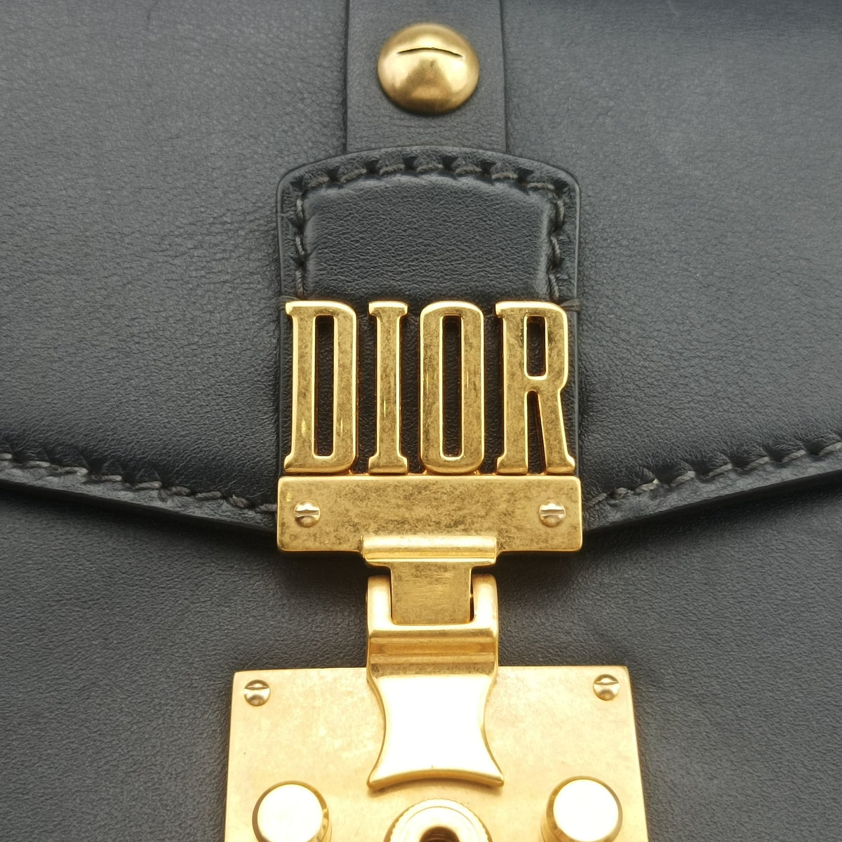 Secondhand Christian Dior Dioraddict Navy Leather  shoulderbag | stylenewstar
