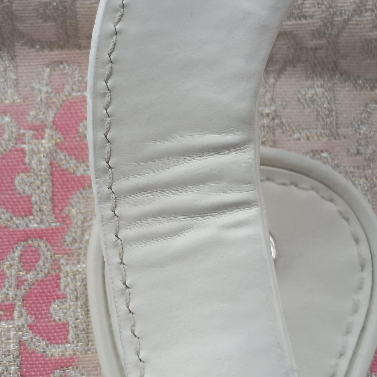 Pre-owned Christian Dior Gambler Dice Tortter White canvas  handbag | stylenewstar