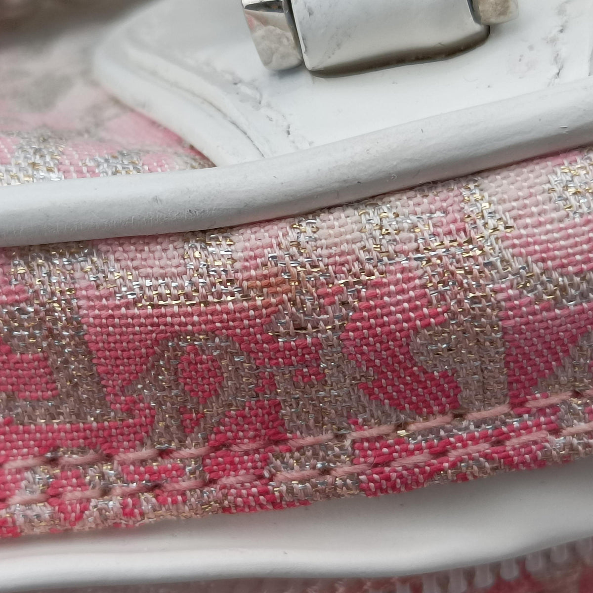 Pre-owned Christian Dior Gambler Dice Tortter White canvas  handbag | stylenewstar