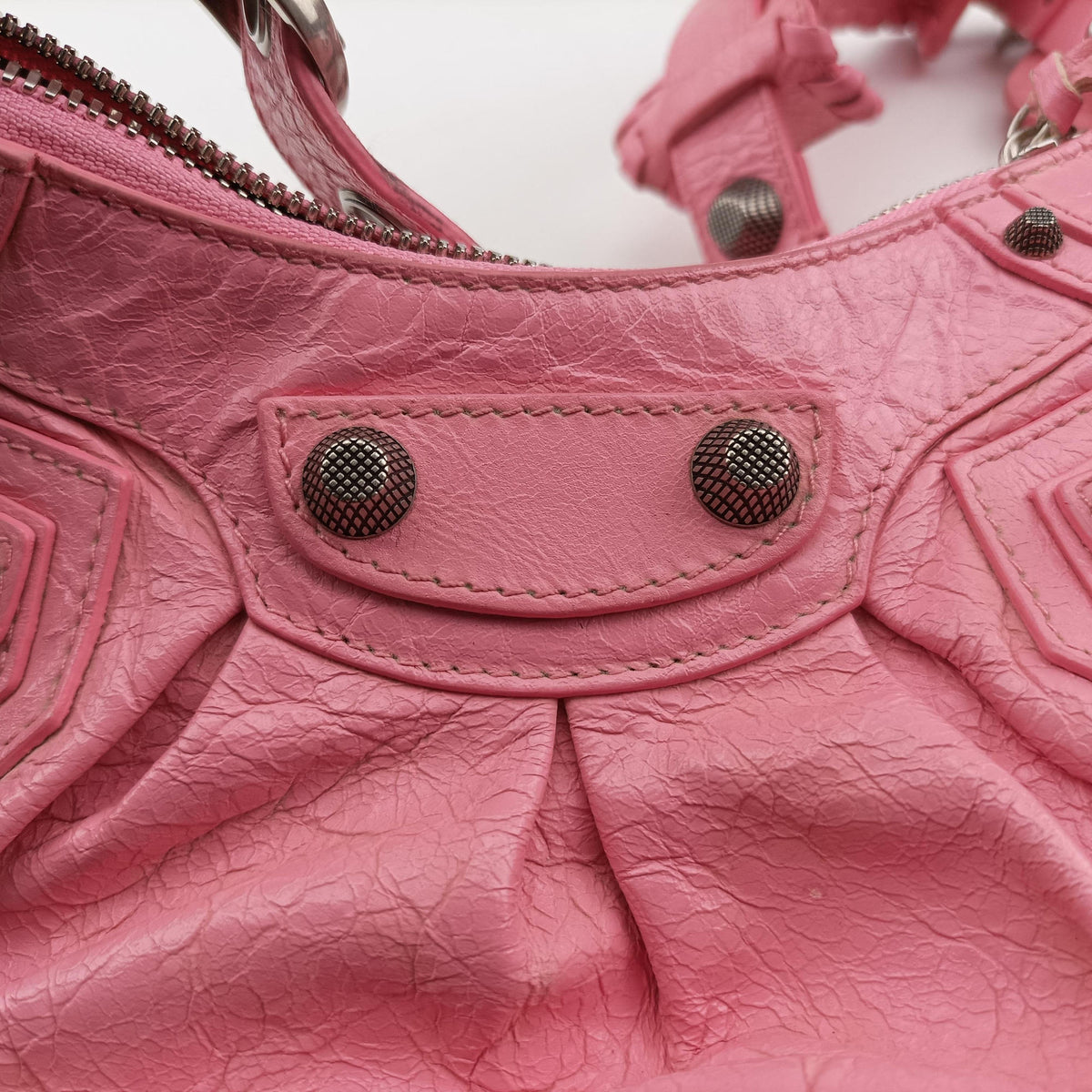 Pre-owned Balenciaga Le Cagole Pink lambskin  shoulderbag | stylenewstar