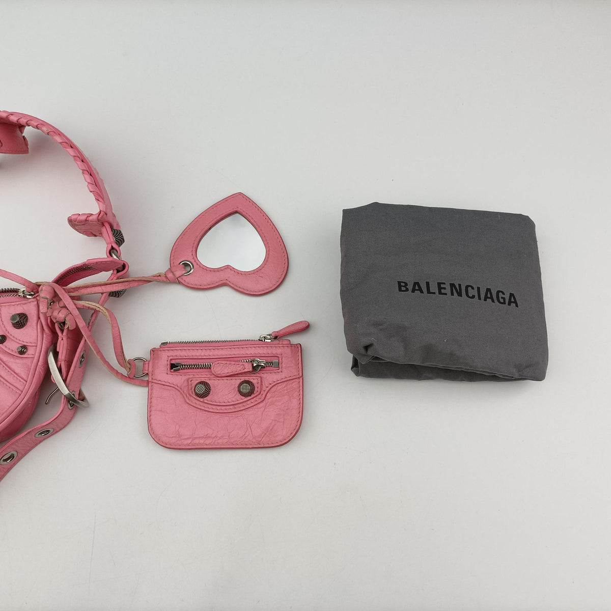 Pre-owned Balenciaga Le Cagole Pink lambskin  shoulderbag | stylenewstar