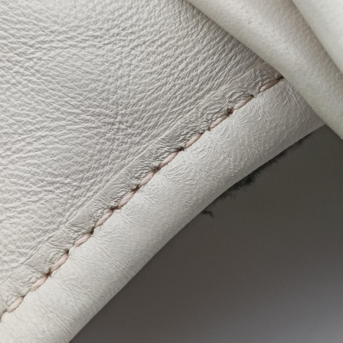 Pre-owned Miu Miu Coffer Matelasse Grey Leather  shoulderbag | stylenewstar