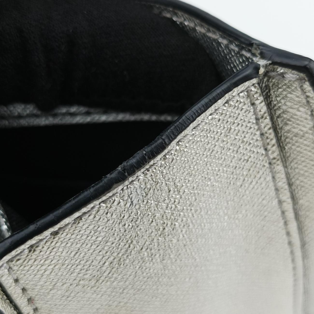 Pre-owned VERSUS Lion Head Silver Saffiano Leather  shoulderbag | stylenewstar