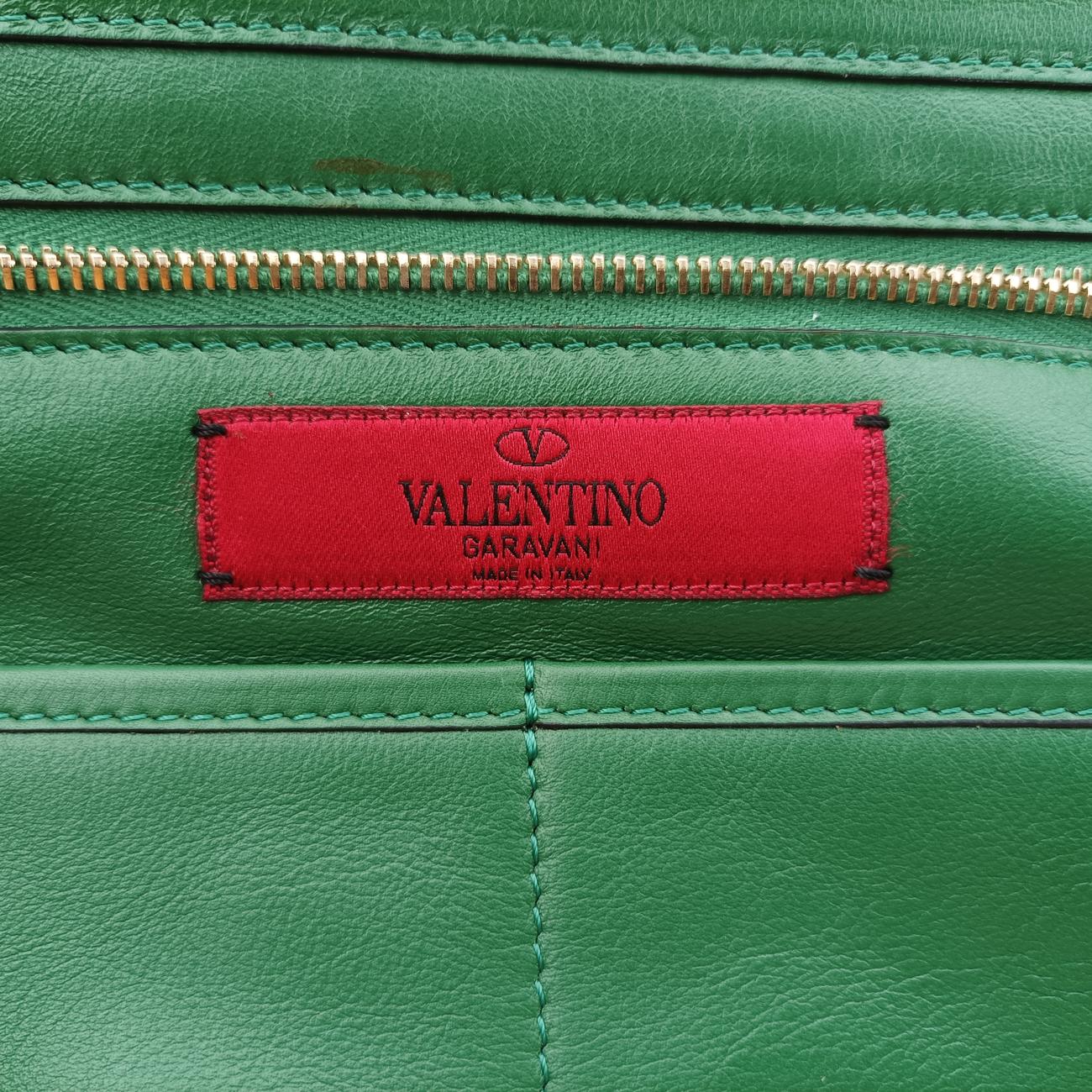 RockstudGreenLeatherLot number unknown