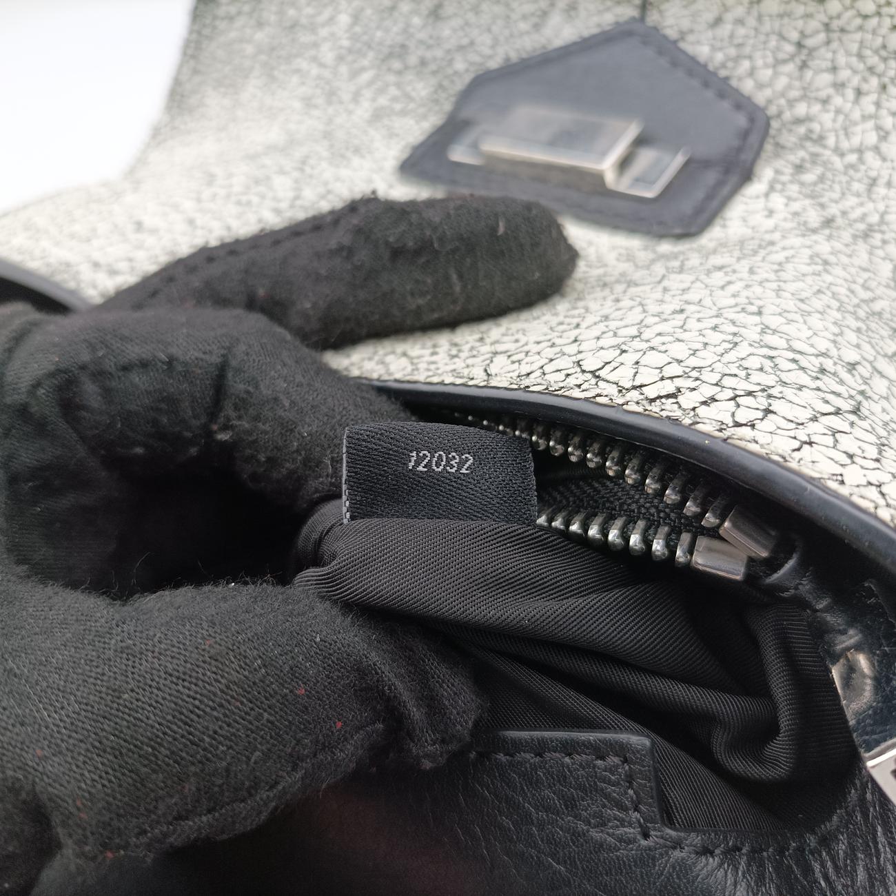 Secondhand Alexander Wang Flap Black×white Leather  crossbodybag | stylenewstar