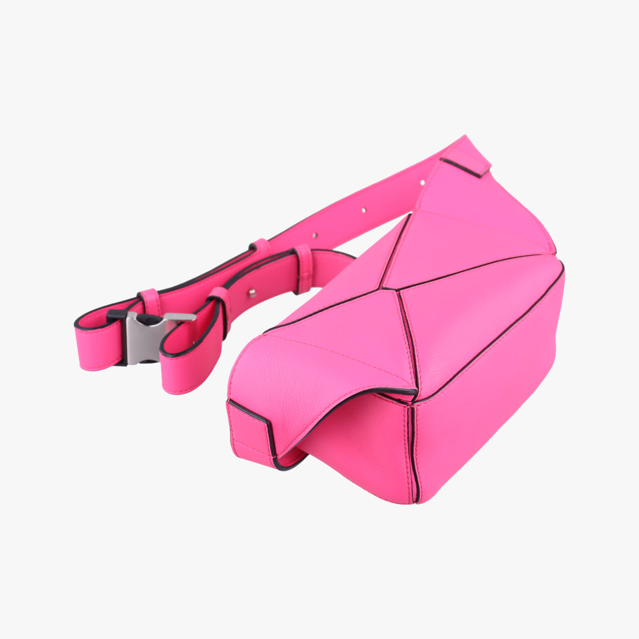 Puzzle Pink Leather 052140