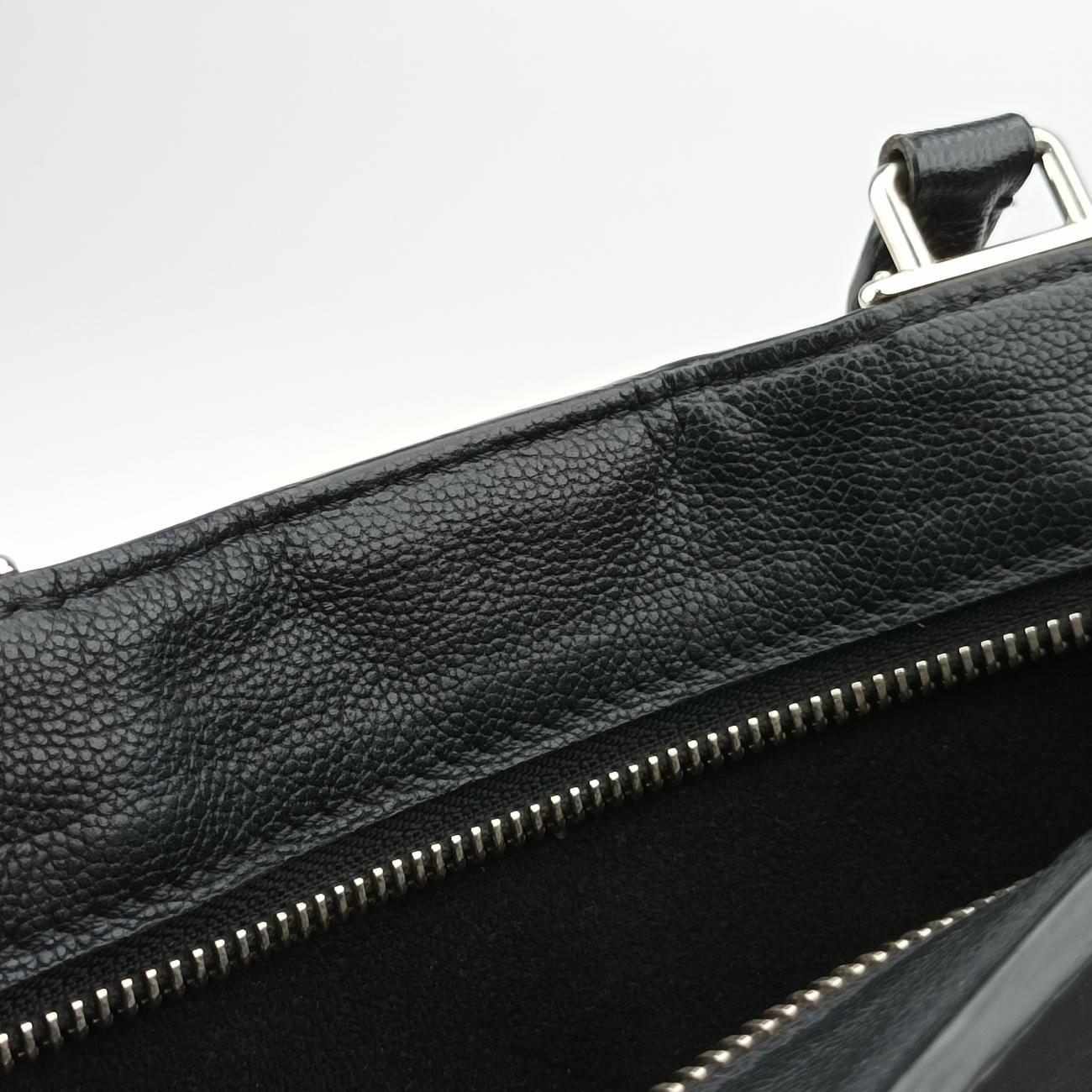 Very Zip Tote Noir leather M54147 DR4117