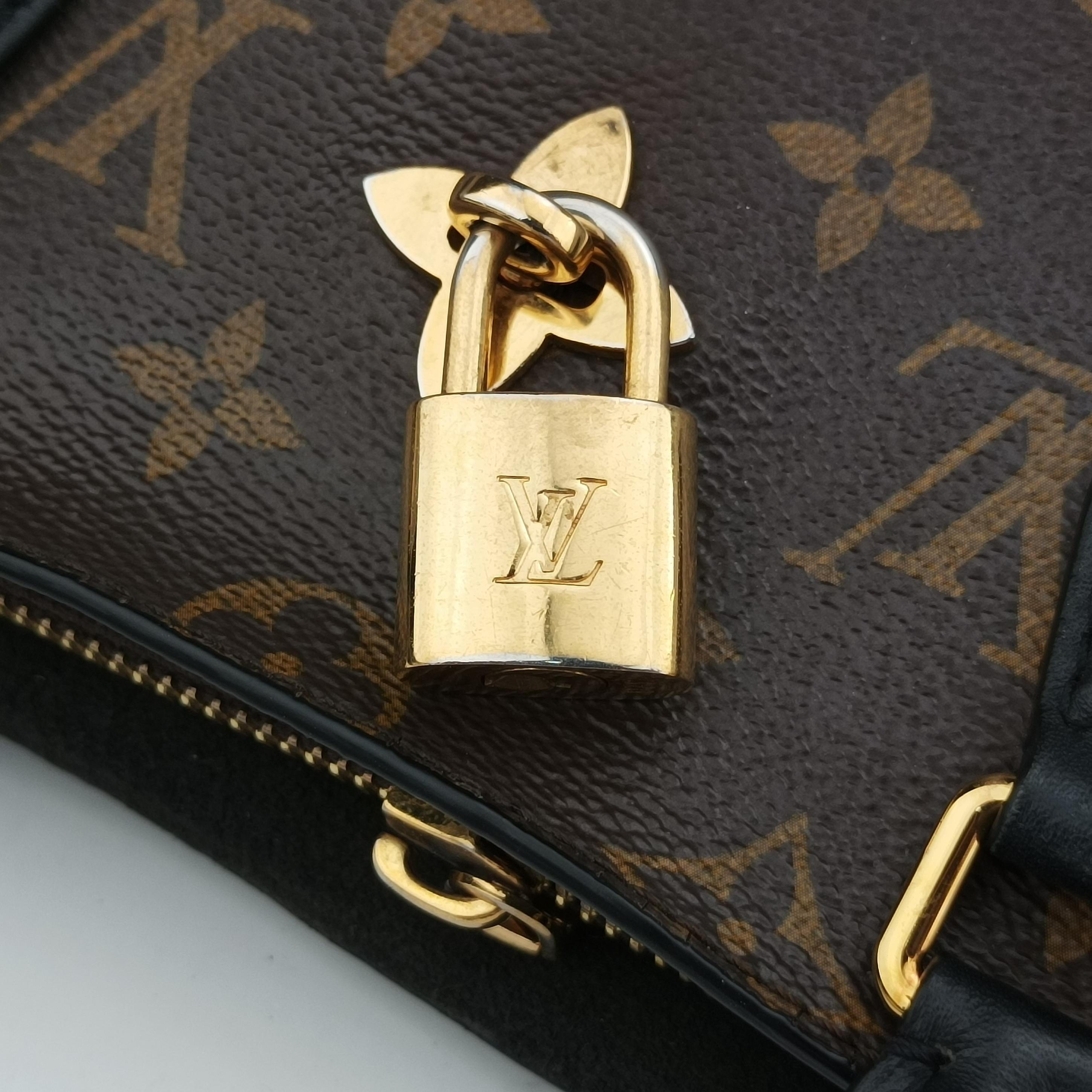 Pre-owned Louis Vuitton Flower Tote Brown Monogram canvas x calf leather M43550 shoulderbag | stylenewstar