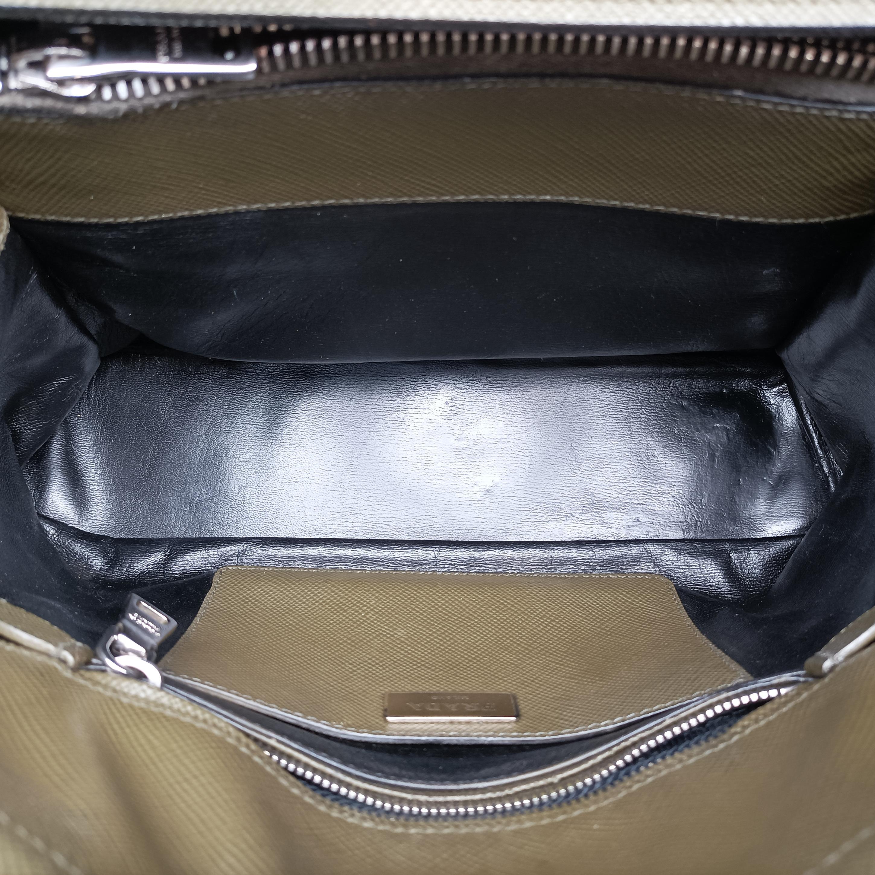 Pre-owned Prada Double Cuir Green SAFFIANO Leather BN2761 handbag | stylenewstar