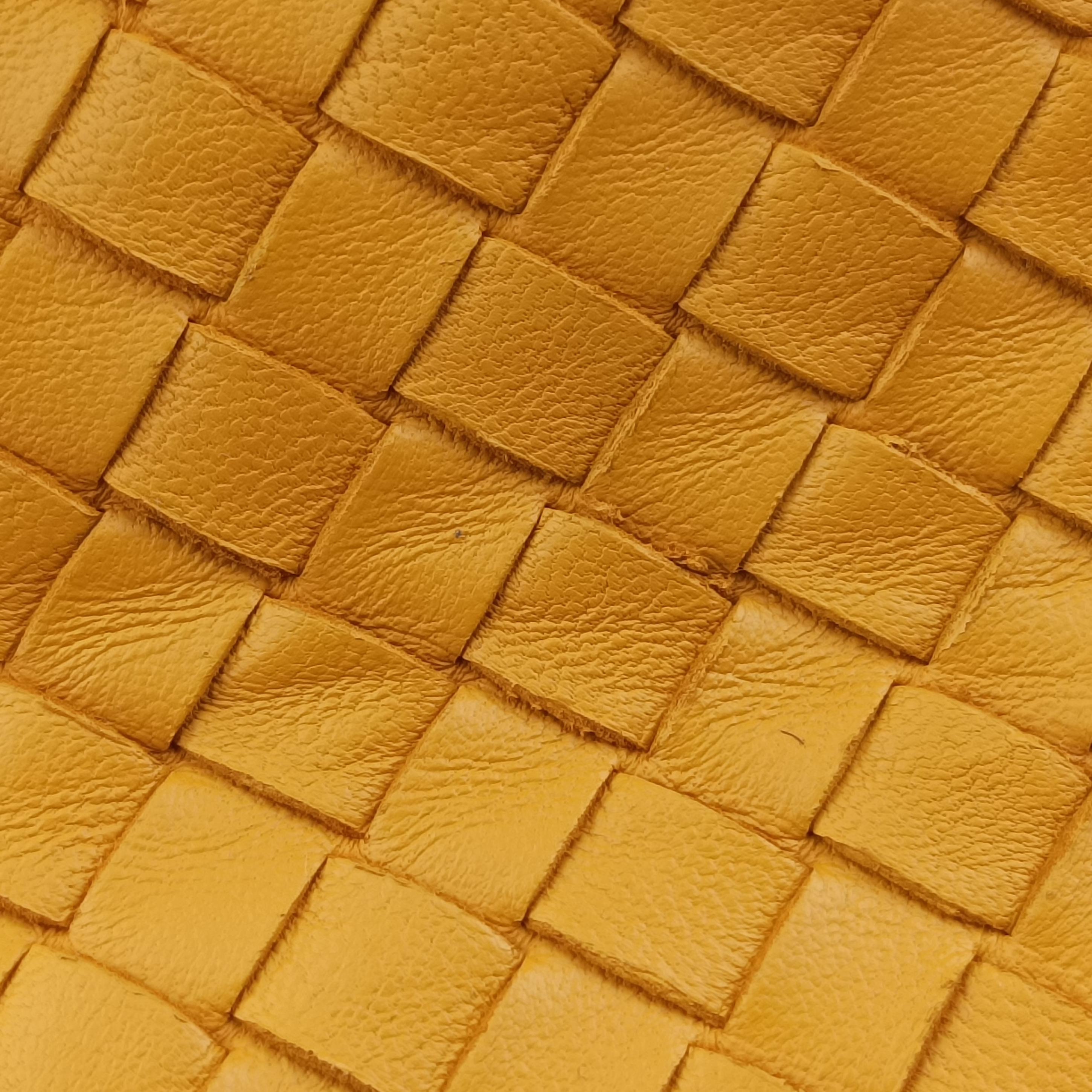 Pre-owned Bottega Veneta Intrecciato Yellow lambskin  handbag | stylenewstar