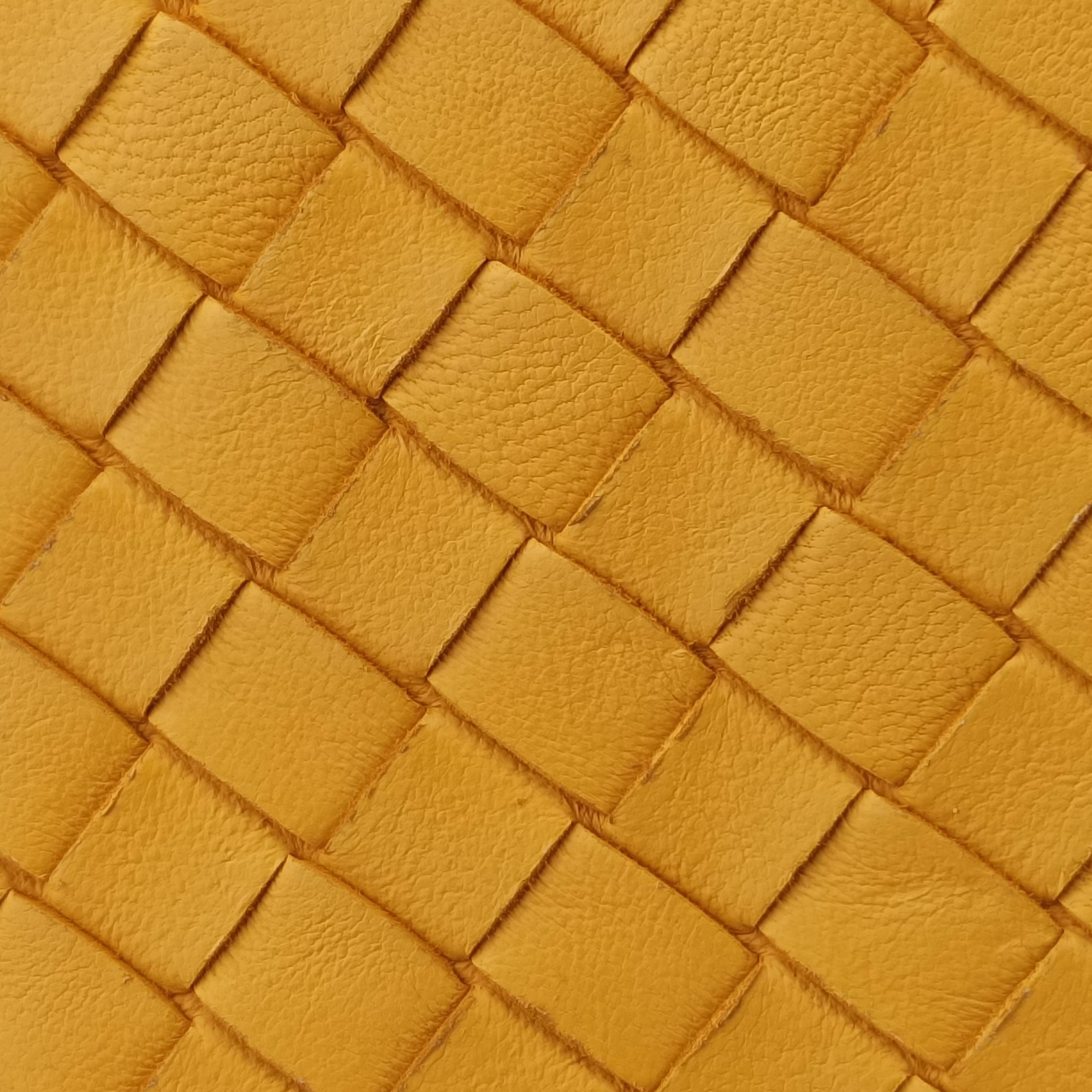 Pre-owned Bottega Veneta Intrecciato Yellow lambskin  handbag | stylenewstar