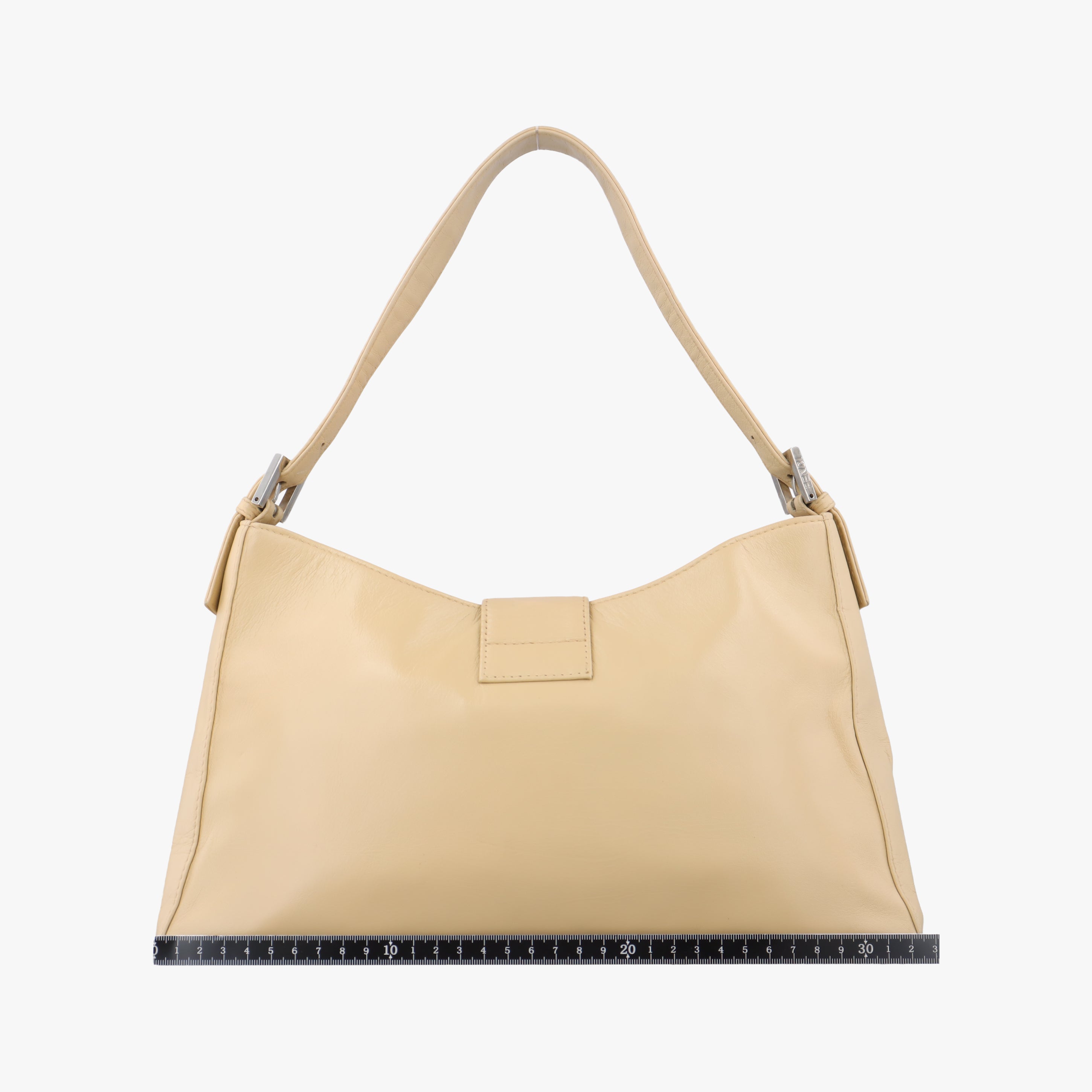 Pre-owned Fendi Baguette Yellow Leather 091611 shoulderbag | stylenewstar