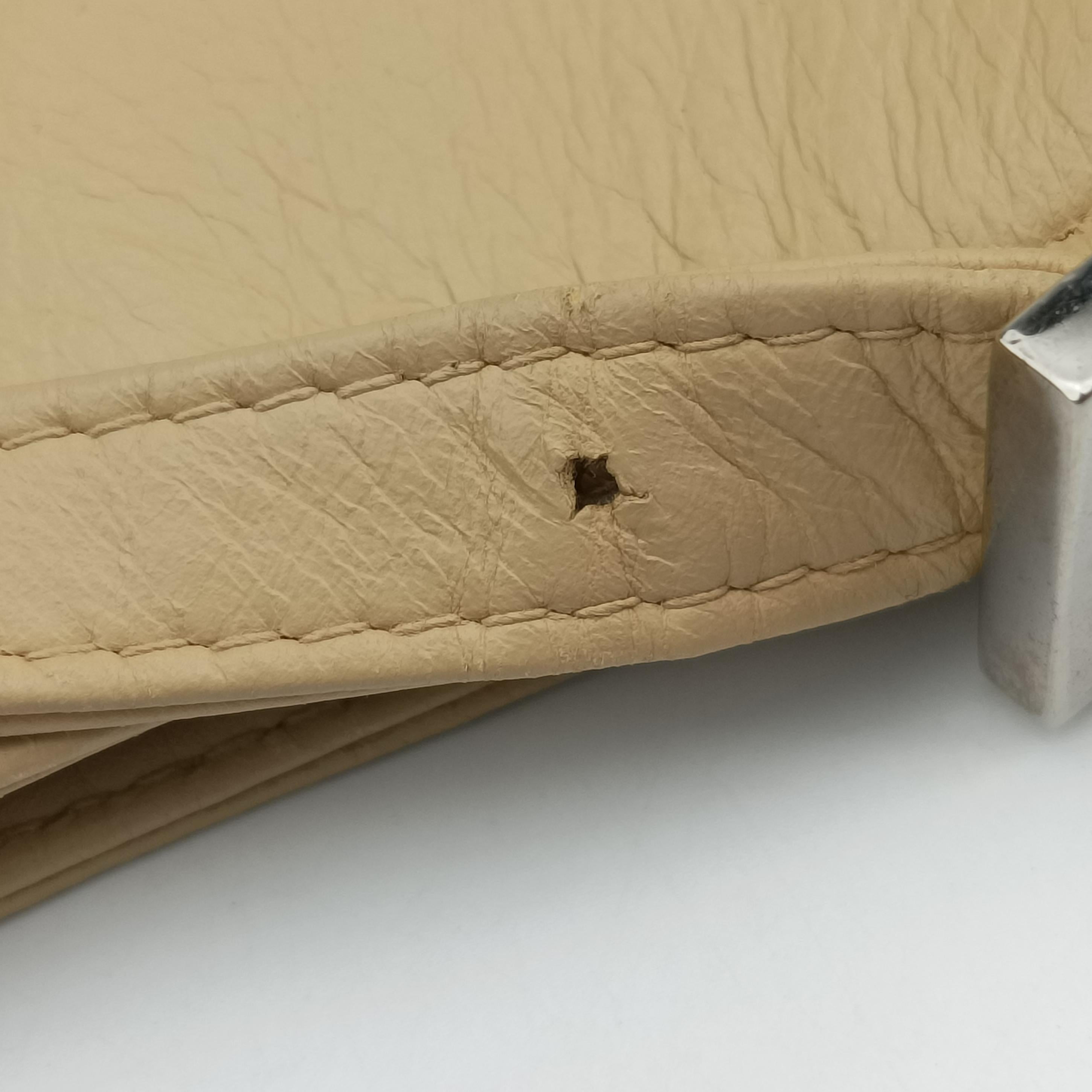 Pre-owned Fendi Baguette Yellow Leather 091611 shoulderbag | stylenewstar