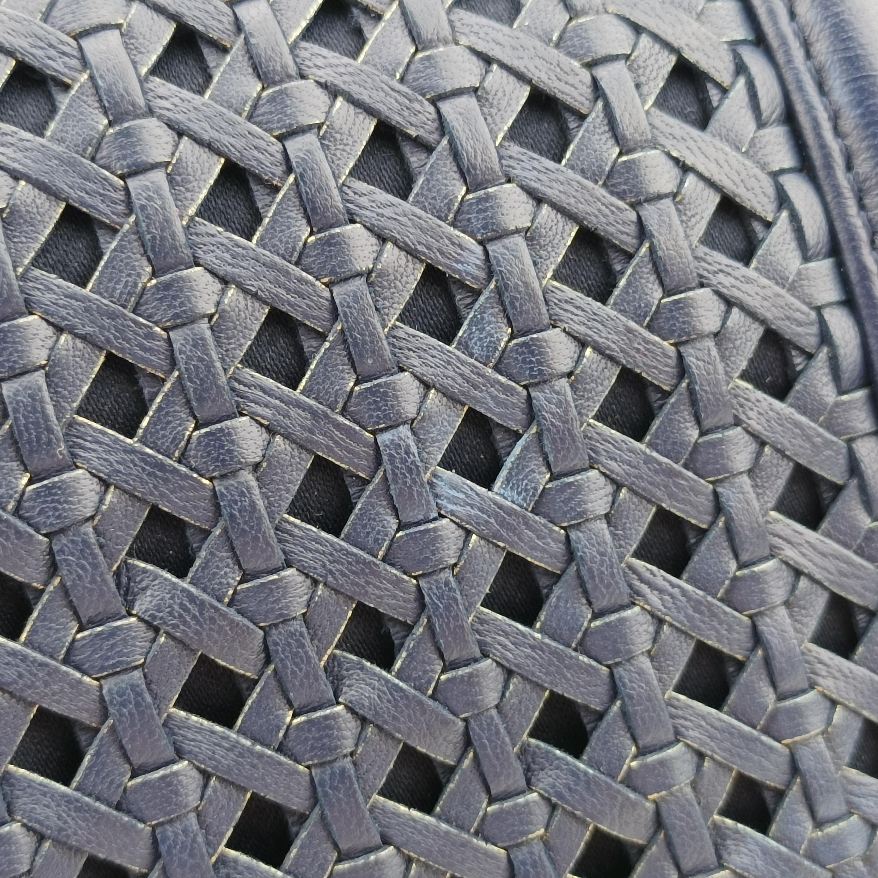 Vintage Chanel BOY CHANEL Navy Leather A90183 shoulderbag | stylenewstar