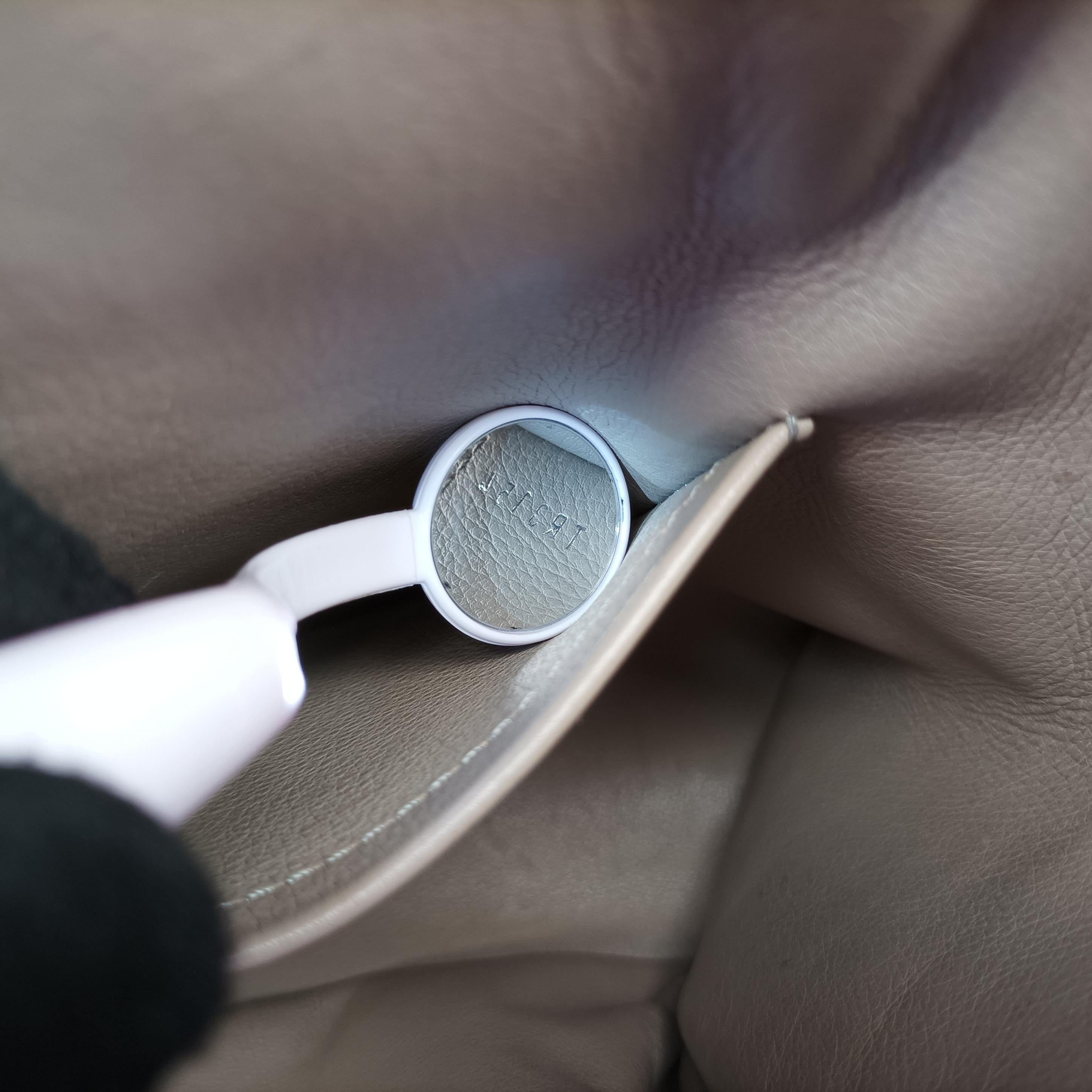 Pre-owned Louis Vuitton Capucines MM Coquelicot PARNASSEA M94631 handbag | stylenewstar