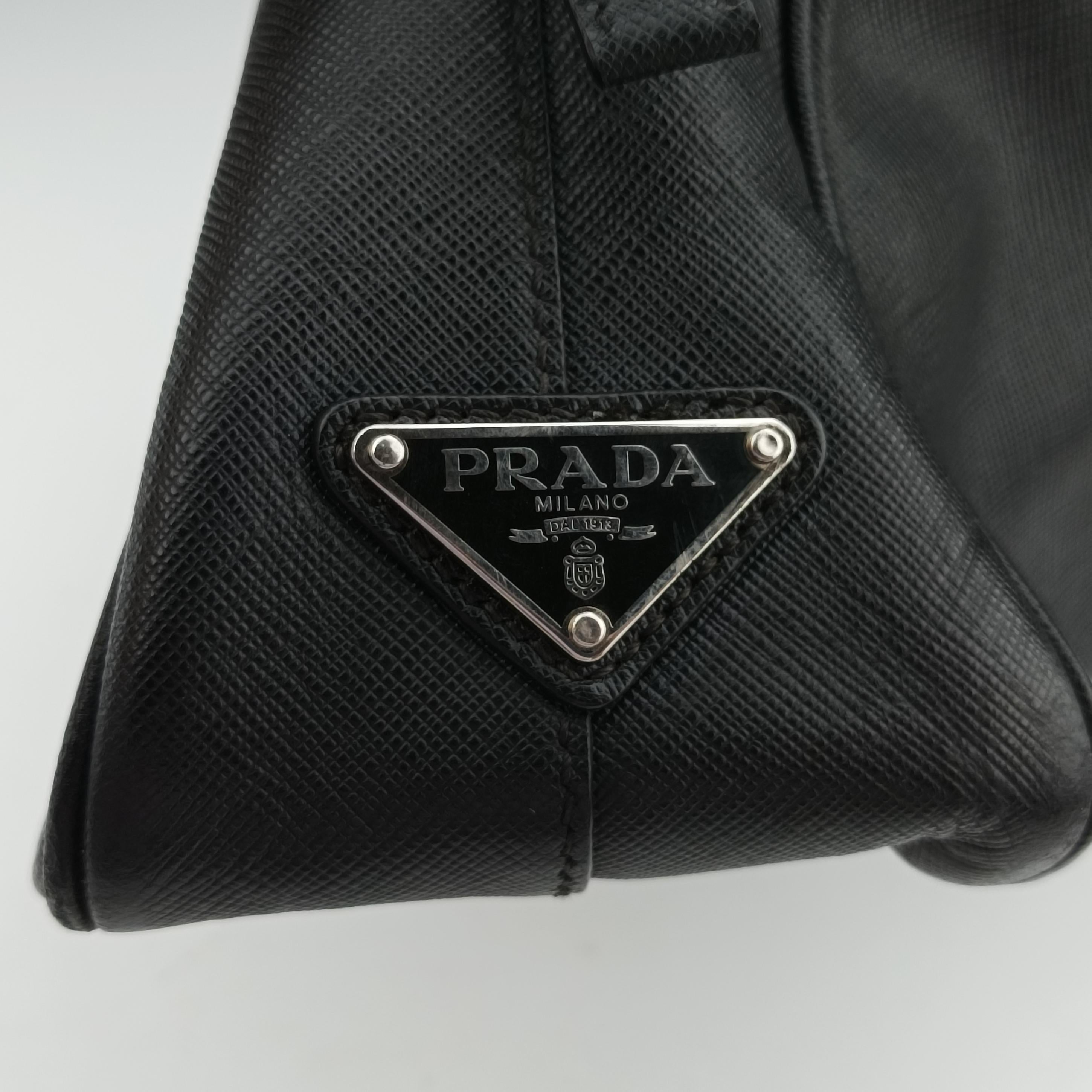 Pre-owned Prada Briefcase black SAFFIANO Leather VS305M handbag | stylenewstar