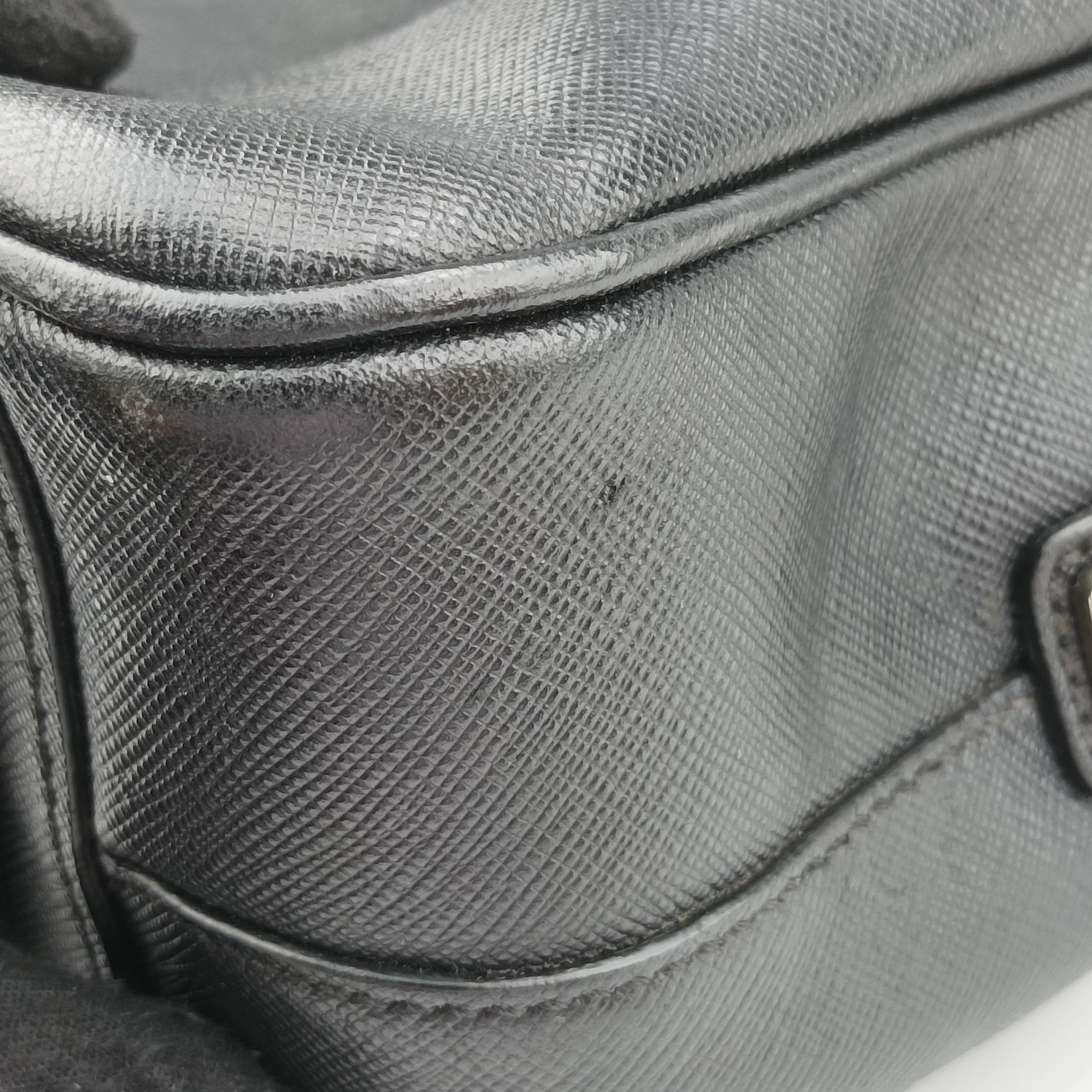 Pre-owned Prada Briefcase black SAFFIANO Leather VS305M handbag | stylenewstar