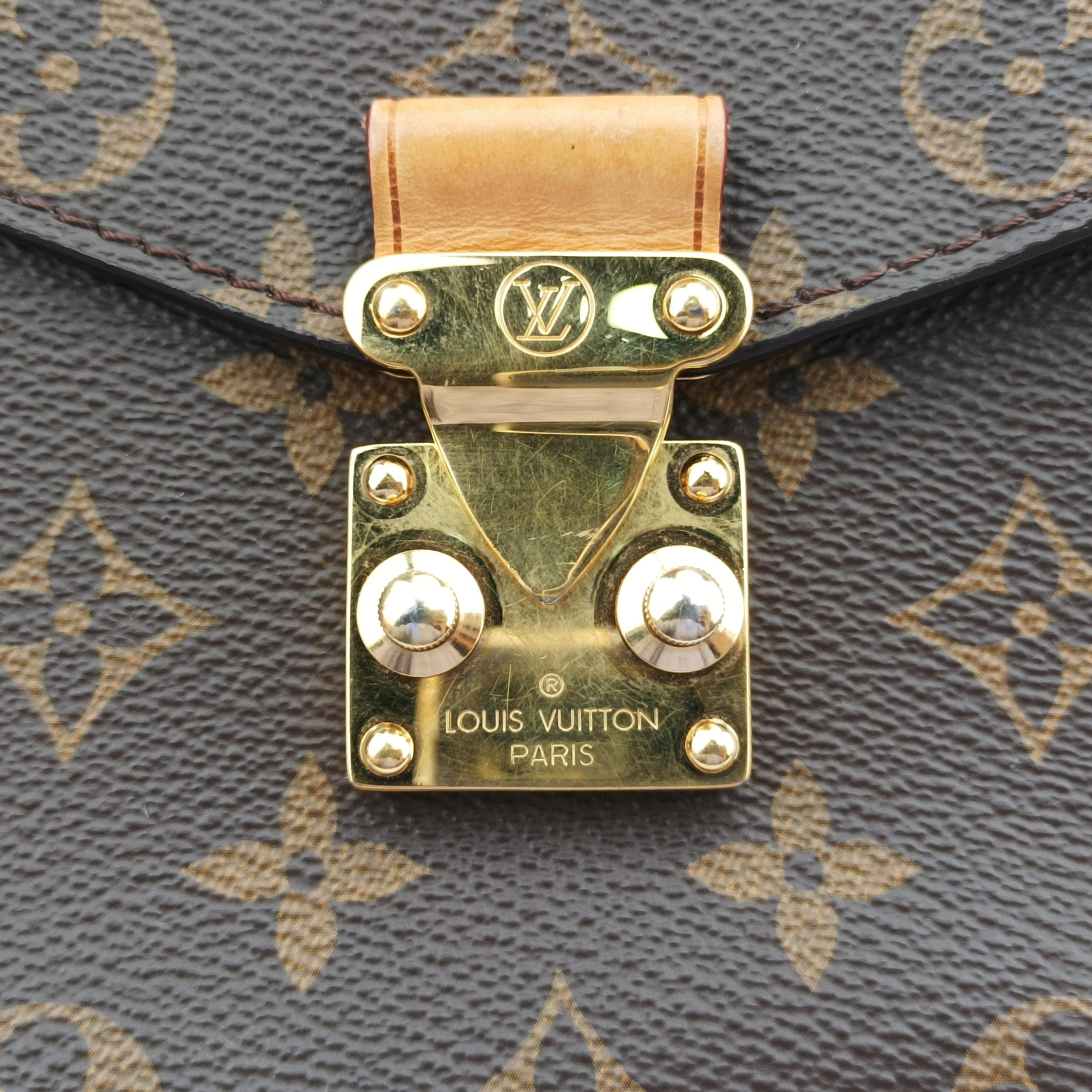 Pre-owned Louis Vuitton Pochette Metis MM Brown Monogram Canvas M44875 shoulderbag | stylenewstar