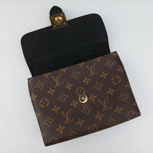Pre-owned Louis Vuitton Rocky BB Monogram/Brown x Black Monogram canvas x calf leather M44141 shoulderbag | stylenewstar