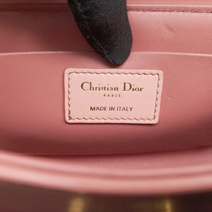 Pre-owned Christian Dior 30 MONTAIGNE Pink x Light Pink Leather  shoulderbag | stylenewstar