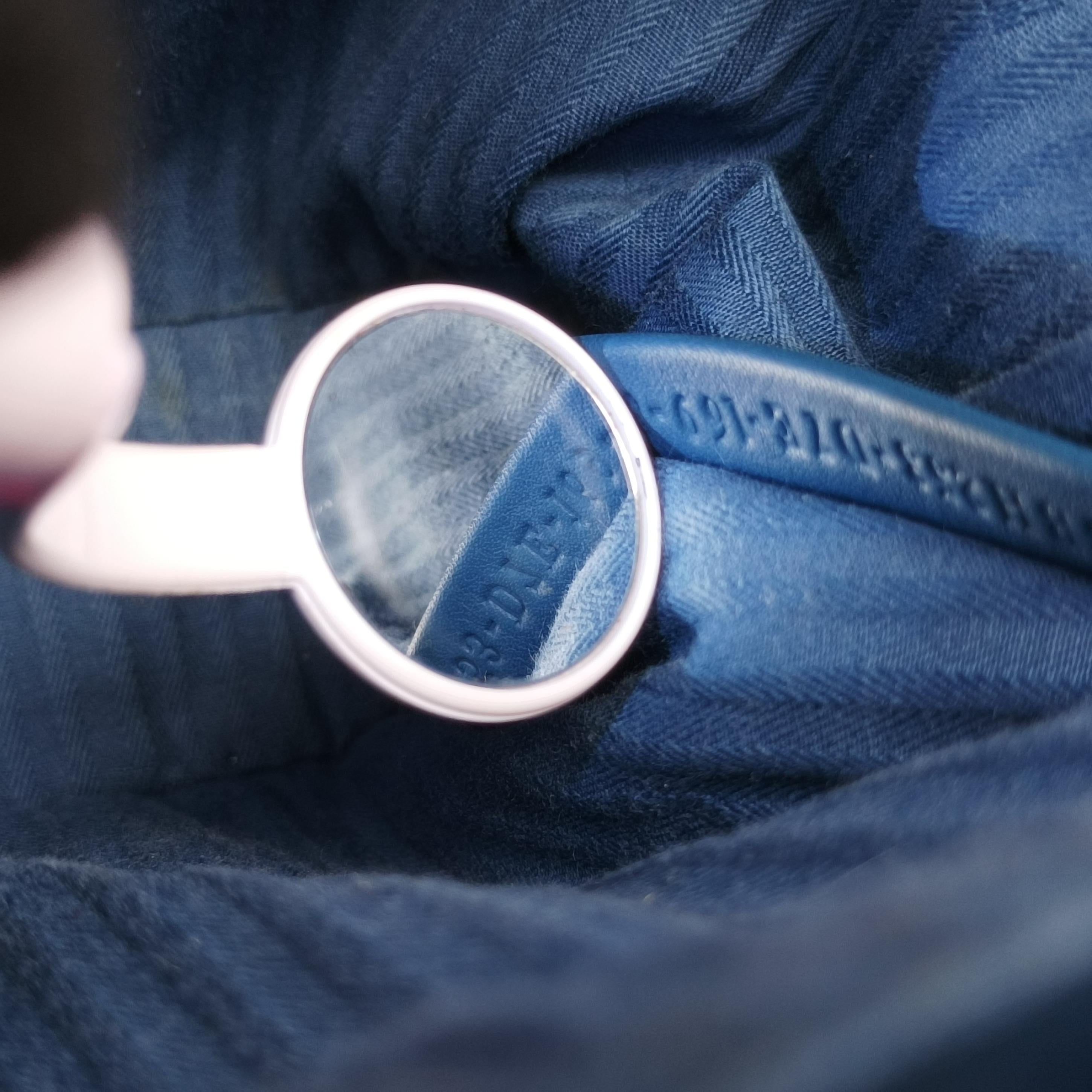 Secondhand Fendi Petite 2 JOURS Blue Leather 8BH253 shoulderbag | stylenewstar