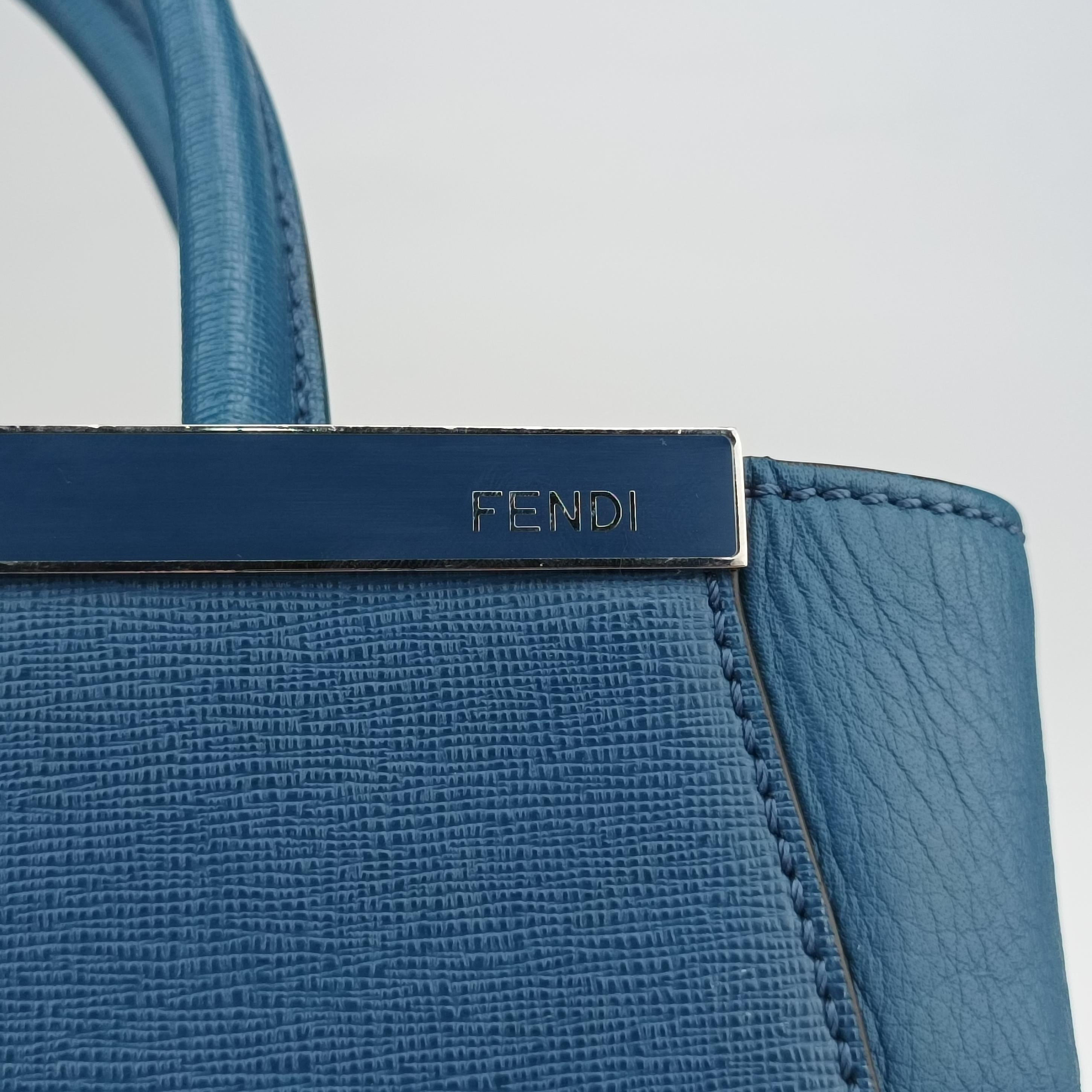 Secondhand Fendi Petite 2 JOURS Blue Leather 8BH253 shoulderbag | stylenewstar