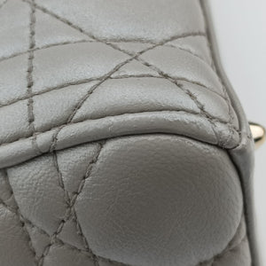 Pre-owned Christian Dior Lady Dior Silver lambskin  shoulderbag | stylenewstar